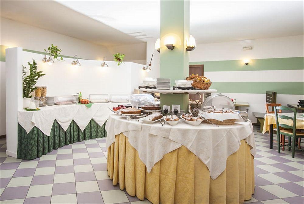 Hotel Sofia Τζεσόλο Λίντο Εξωτερικό φωτογραφία